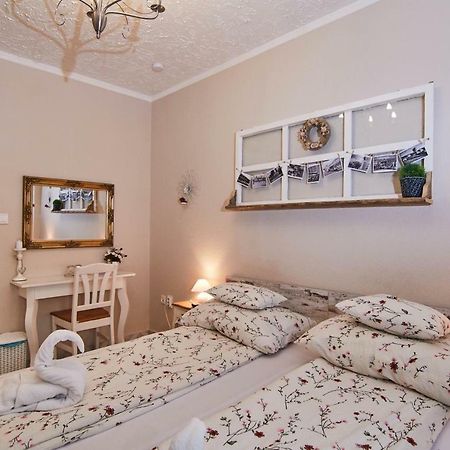 Abraham Vintage Szobak & Apartmanok Pětikostelí Exteriér fotografie