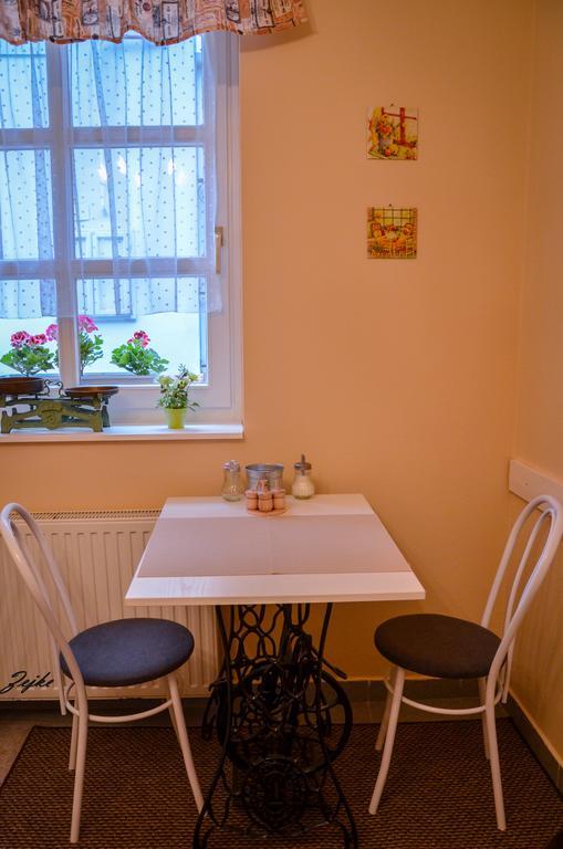 Abraham Vintage Szobak & Apartmanok Pětikostelí Exteriér fotografie