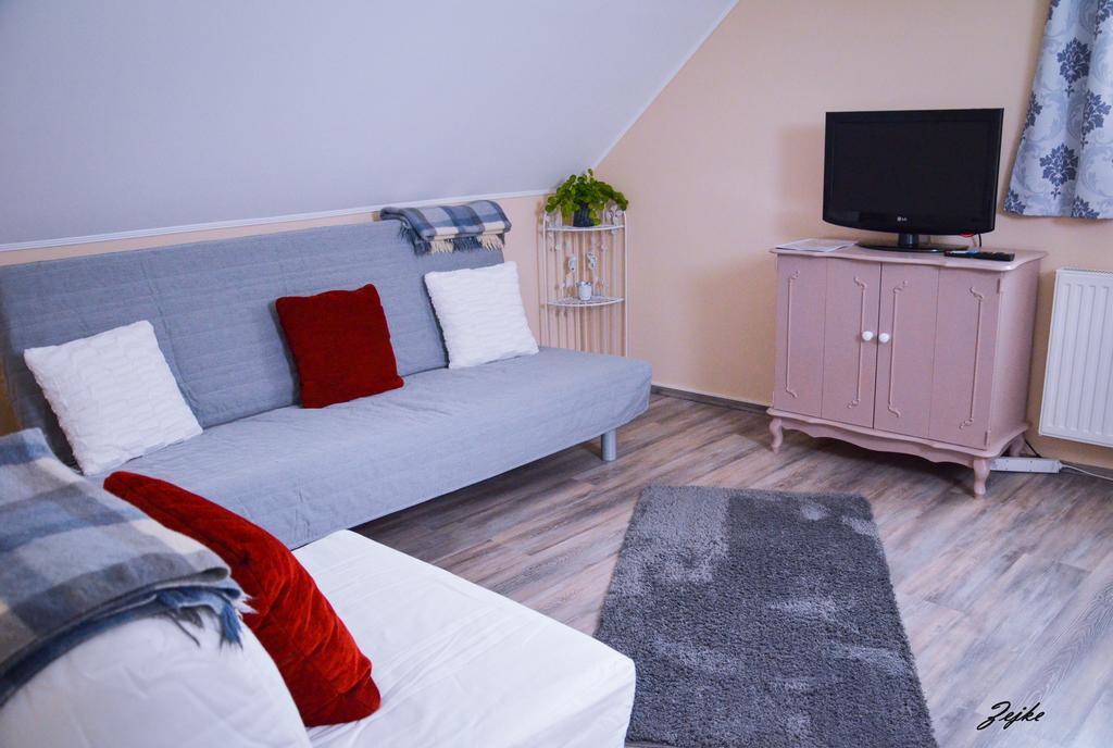 Abraham Vintage Szobak & Apartmanok Pětikostelí Exteriér fotografie