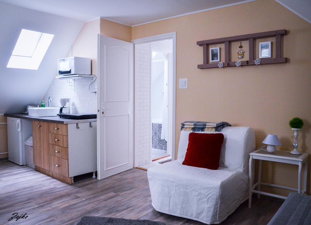 Abraham Vintage Szobak & Apartmanok Pětikostelí Exteriér fotografie