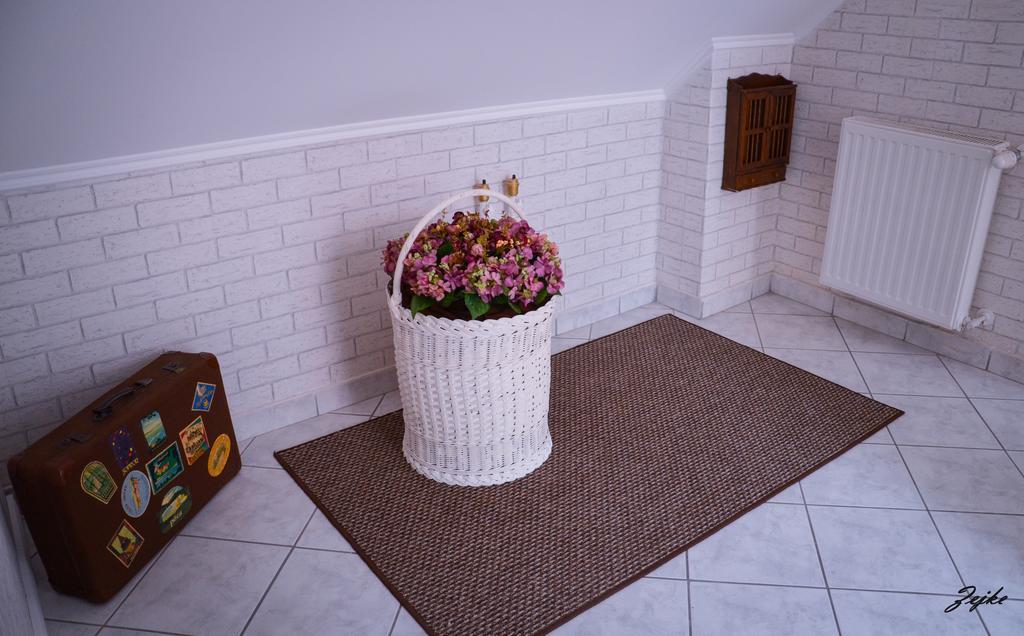 Abraham Vintage Szobak & Apartmanok Pětikostelí Exteriér fotografie