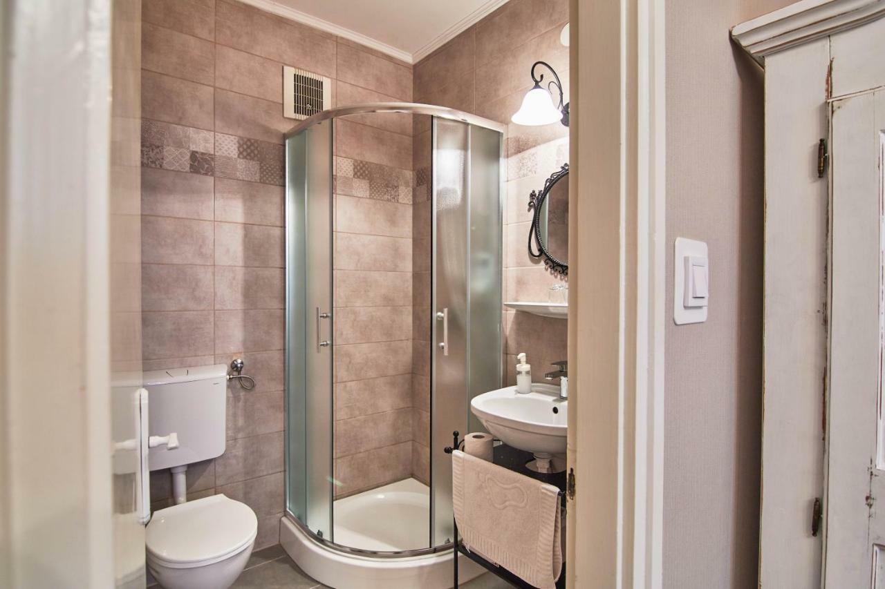 Abraham Vintage Szobak & Apartmanok Pětikostelí Exteriér fotografie
