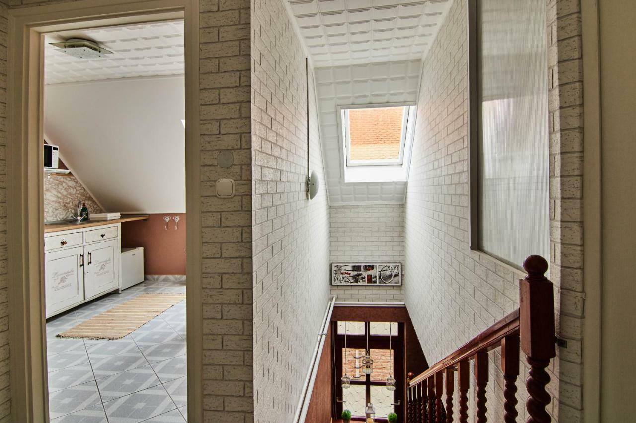 Abraham Vintage Szobak & Apartmanok Pětikostelí Exteriér fotografie